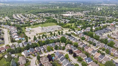 18 Geddes Crescent Guelph ON N1G 5K7
