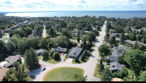 941 Pinewood Road North Bay ON P1B 4P2