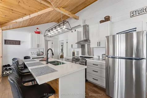112 Sturgeon Glen Road Kawartha Lakes ON K0M 1N0