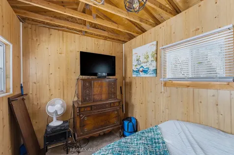 112 Sturgeon Glen Road Kawartha Lakes ON K0M 1N0