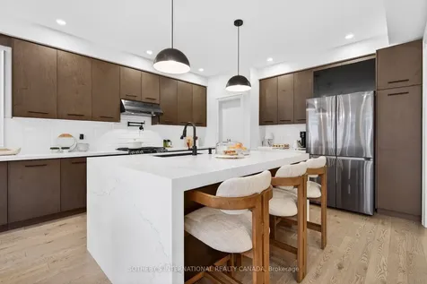 115 Avanti Crescent Hamilton ON L8B 1W7