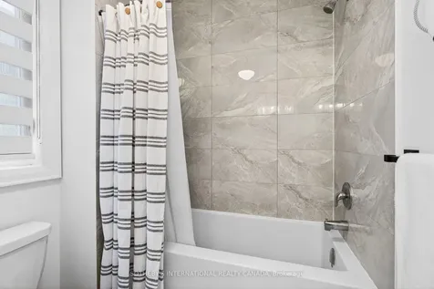 115 Avanti Crescent Hamilton ON L8B 1W7