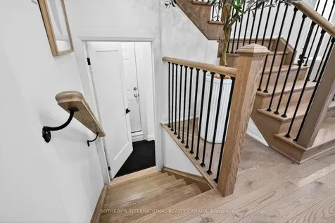 115 Avanti Crescent Hamilton ON L8B 1W7