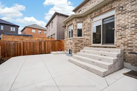 115 Avanti Crescent Hamilton ON L8B 1W7