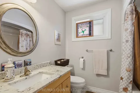 527 Montrose Road Quinte West ON K8R 1B2