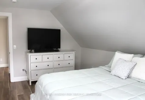 19 Cambridge Road E Fort Erie ON L0S 1B0