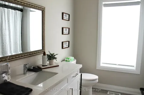19 Cambridge Road E Fort Erie ON L0S 1B0