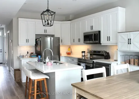 19 Cambridge Road E Fort Erie ON L0S 1B0