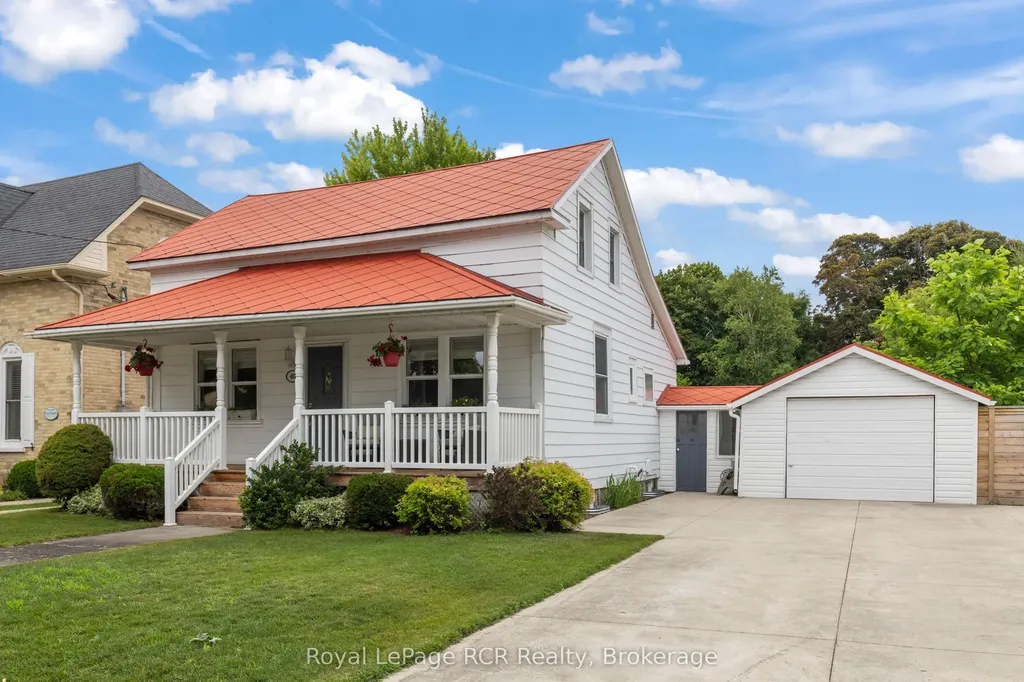 40 Grosvenor Street S Saugeen Shores ON N0H 2L0