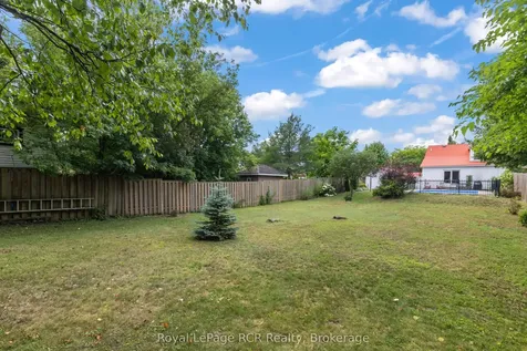 40 Grosvenor Street S Saugeen Shores ON N0H 2L0