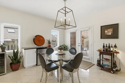 165 Colbeck Drive Welland ON L3C 7M1