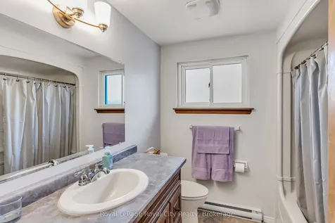 113 Fife Road Guelph ON N1H 6X9