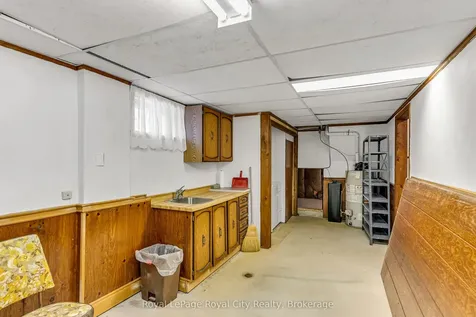 113 Fife Road Guelph ON N1H 6X9