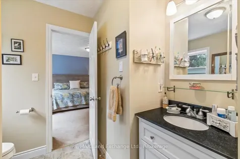 737 Green Street Saugeen Shores ON N0H 2C4