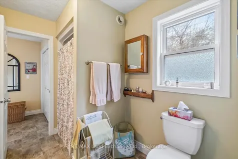 737 Green Street Saugeen Shores ON N0H 2C4