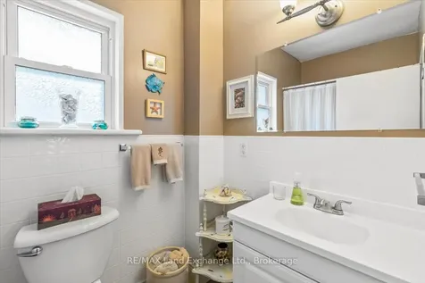 737 Green Street Saugeen Shores ON N0H 2C4