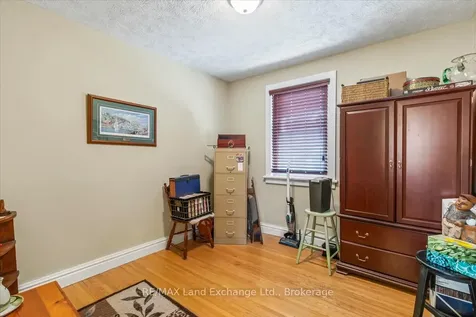 737 Green Street Saugeen Shores ON N0H 2C4