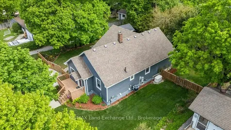 737 Green Street Saugeen Shores ON N0H 2C4