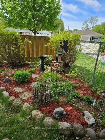 737 Green Street Saugeen Shores ON N0H 2C4