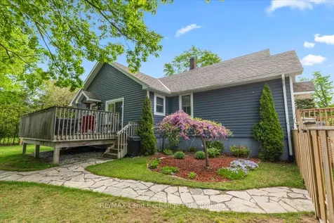 737 Green Street Saugeen Shores ON N0H 2C4