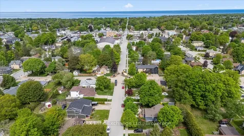 737 Green Street Saugeen Shores ON N0H 2C4