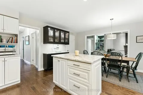 91 Abbey Close Hamilton ON L9G 4K9