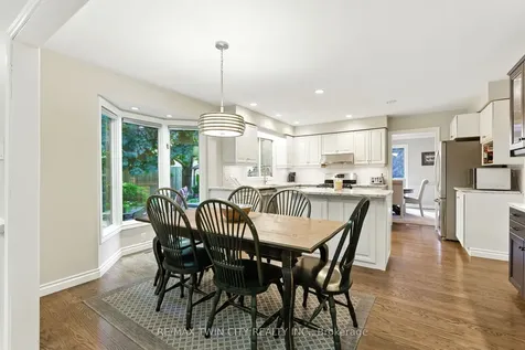 91 Abbey Close Hamilton ON L9G 4K9
