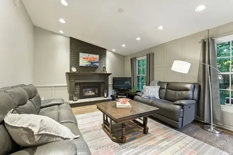91 Abbey Close Hamilton ON L9G 4K9