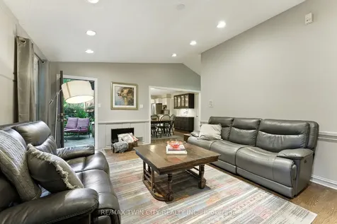 91 Abbey Close Hamilton ON L9G 4K9