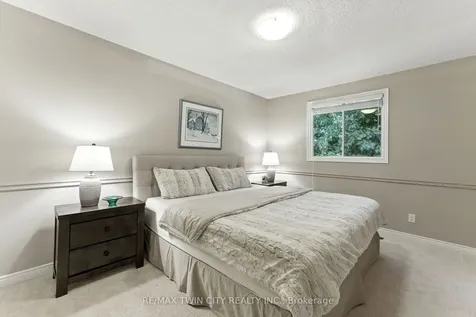91 Abbey Close Hamilton ON L9G 4K9