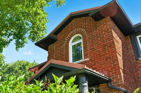 91 Abbey Close Hamilton ON L9G 4K9