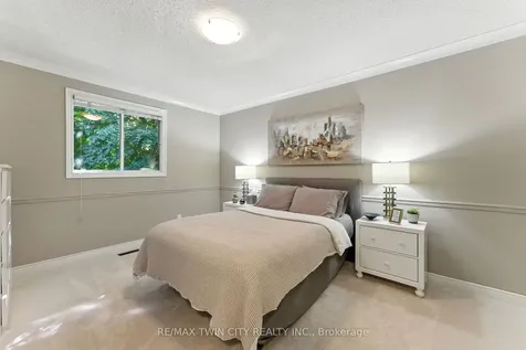 91 Abbey Close Hamilton ON L9G 4K9