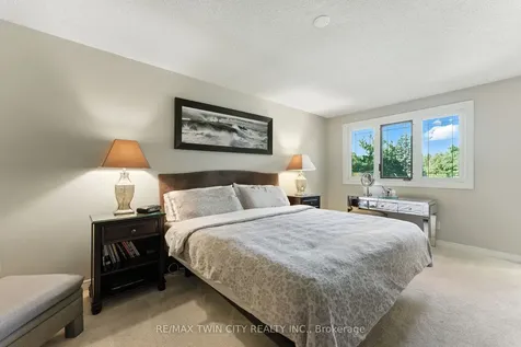 91 Abbey Close Hamilton ON L9G 4K9