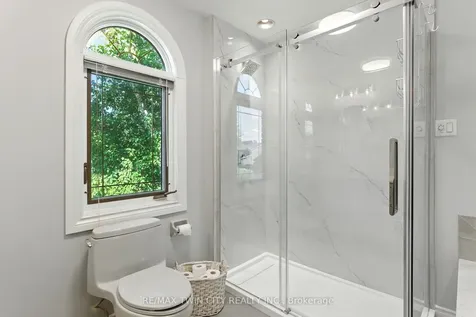 91 Abbey Close Hamilton ON L9G 4K9