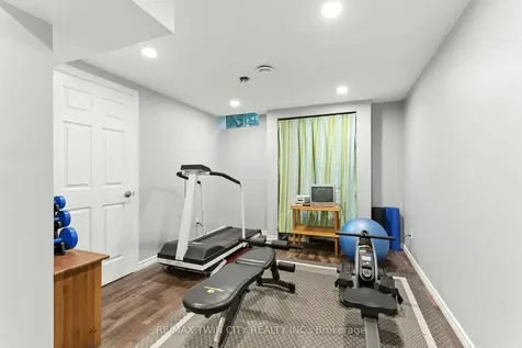 91 Abbey Close Hamilton ON L9G 4K9