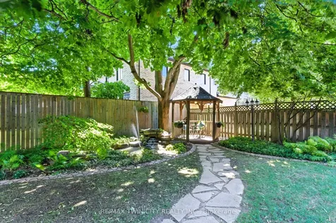91 Abbey Close Hamilton ON L9G 4K9