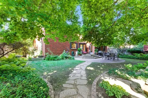 91 Abbey Close Hamilton ON L9G 4K9