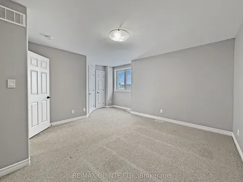 77 Mountain Ash Drive Belleville ON K8N 0E3