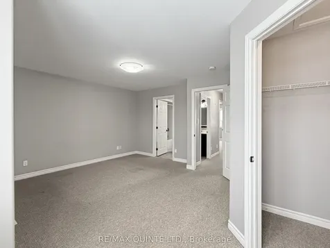 77 Mountain Ash Drive Belleville ON K8N 0E3