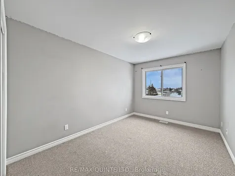 77 Mountain Ash Drive Belleville ON K8N 0E3