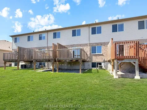 77 Mountain Ash Drive Belleville ON K8N 0E3
