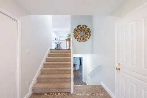 10 Cedartree Lane Kawartha Lakes ON K0M 1A0