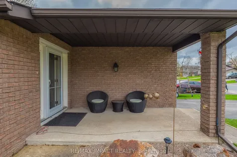 10 Cedartree Lane Kawartha Lakes ON K0M 1A0