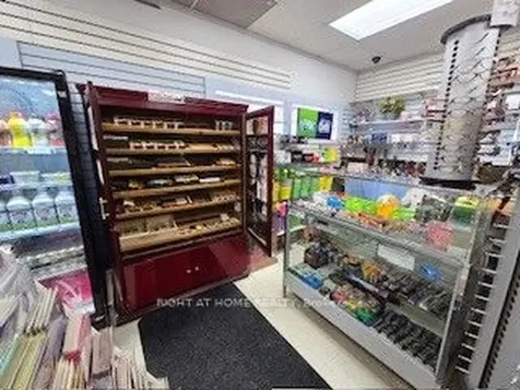 48 Main Street E Port Colborne ON L3K 1S1