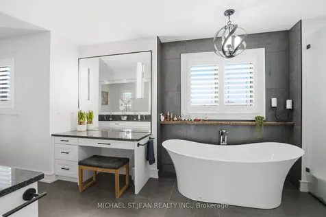 119 Willowbrook Drive Welland ON L3C 0G2