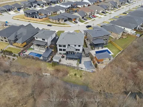 119 Willowbrook Drive Welland ON L3C 0G2