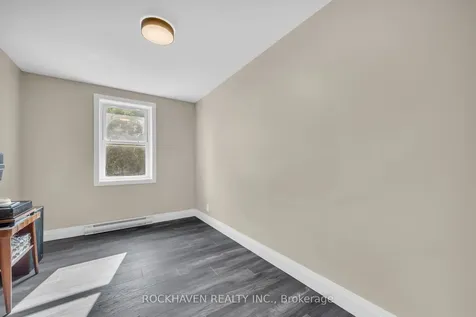 36 Macklin Street N Hamilton ON L8S 3S1