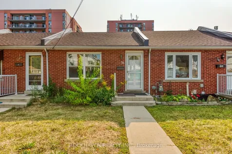 36 Macklin Street N Hamilton ON L8S 3S1
