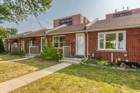 36 Macklin Street N Hamilton ON L8S 3S1