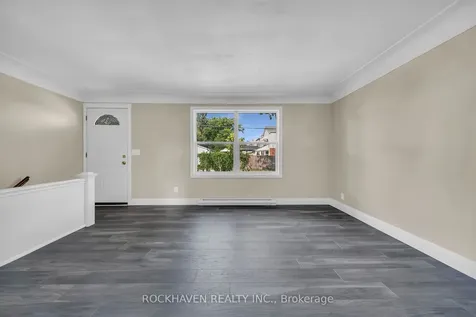 36 Macklin Street N Hamilton ON L8S 3S1